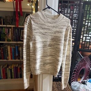 Evereve Women's Cream and Gray Sweater